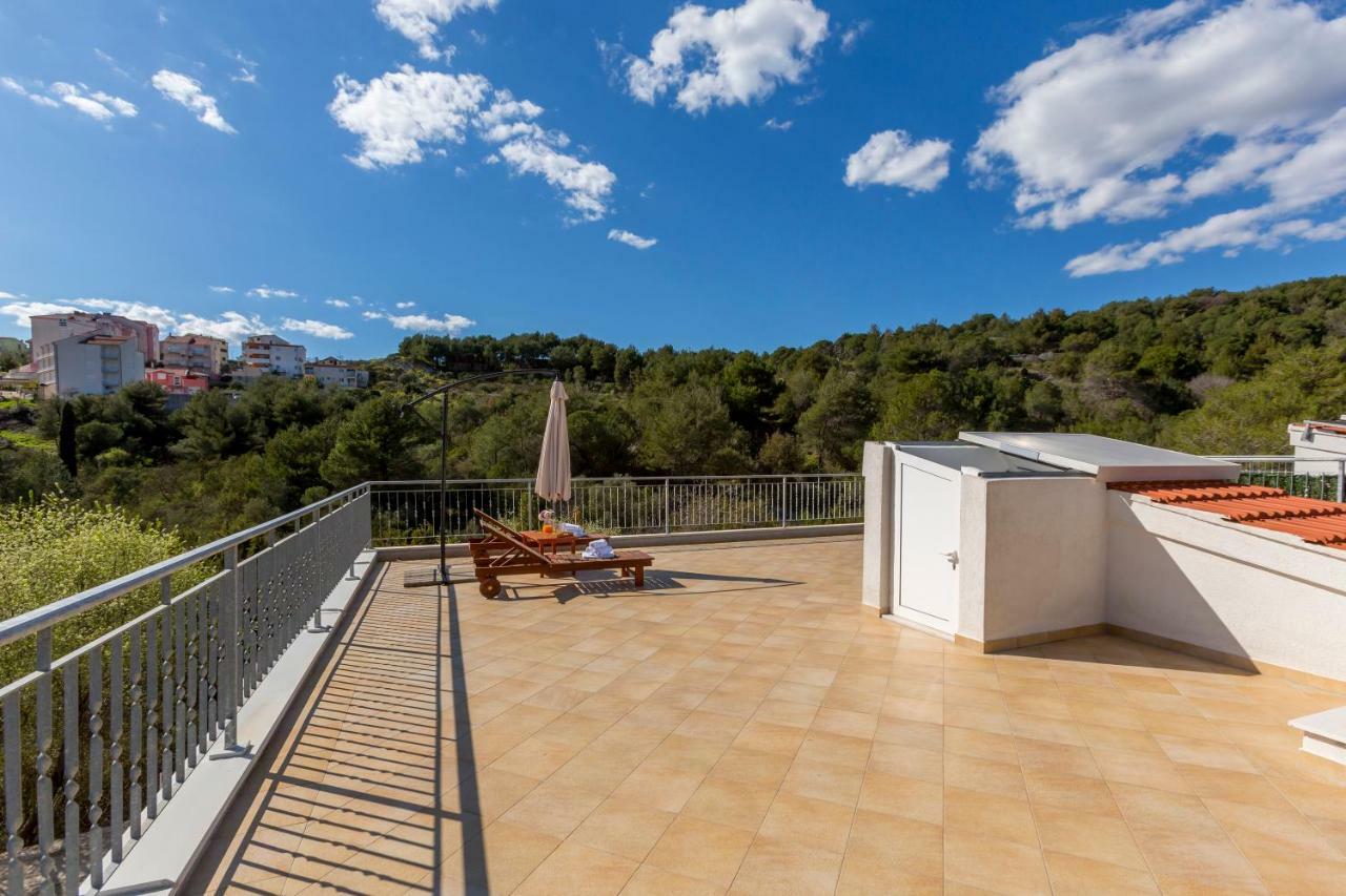 Villa Palanga Трогир Екстериор снимка
