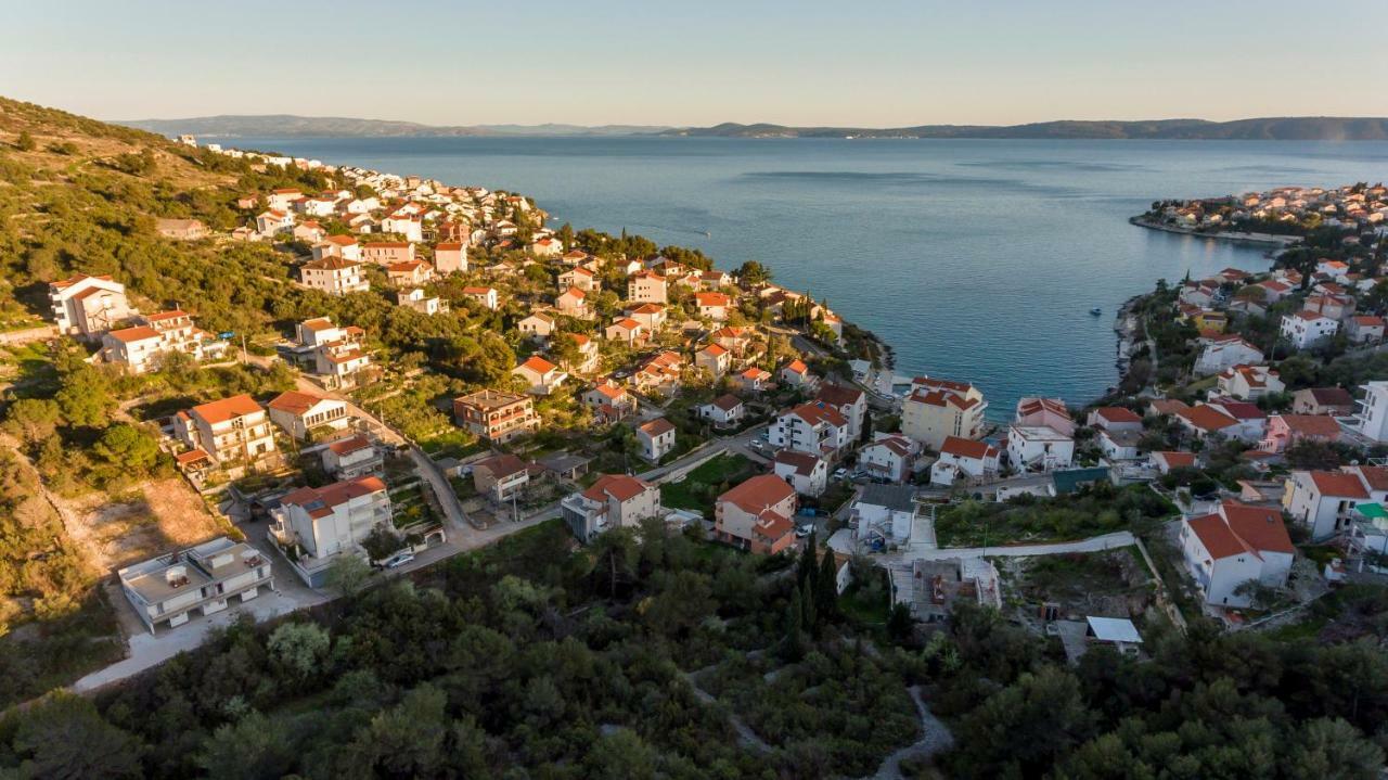 Villa Palanga Трогир Екстериор снимка
